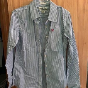 New Ariat Women’s Show Shirt